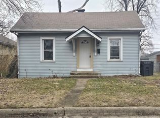 243 Cooper St, Pekin, IL 61554