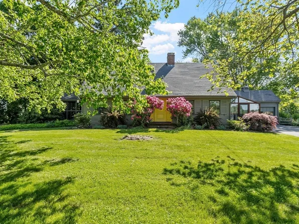 1465 Sudbury Rd, Concord, MA 01742
