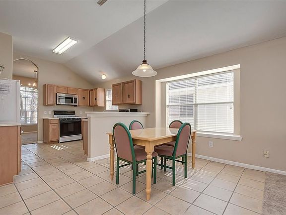 4th image of 17026 Midnight Dawn Dr