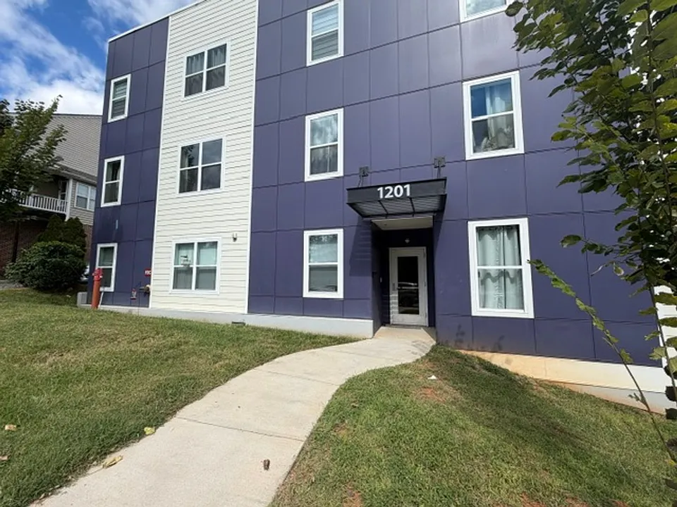 1201 Druid Ave