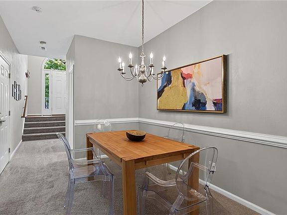 2nd image of 620 Estates Way #120