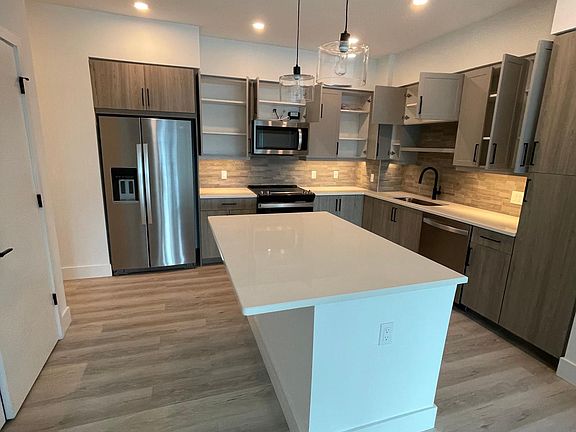 2nd image of 50 NW 29th St #101