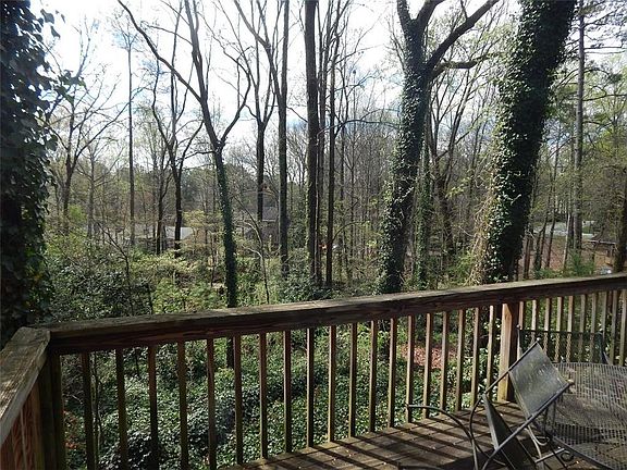 5th image of 4523 Hunting Hound Ln