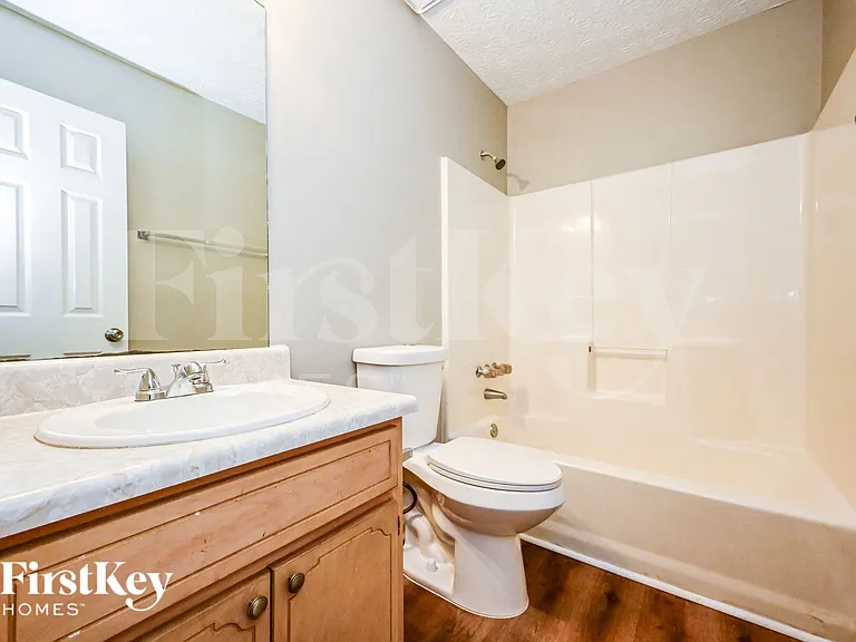 5992 Homestead Cir — Photo 17