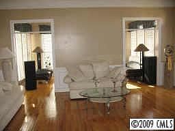 3rd image of 5552 Piper Glen Dr