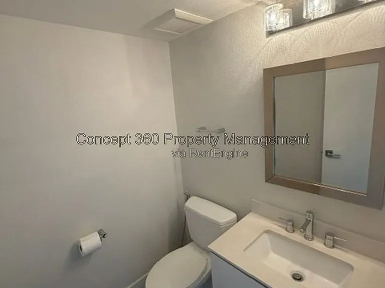 1381 S Walnut St #2203 — Photo 11