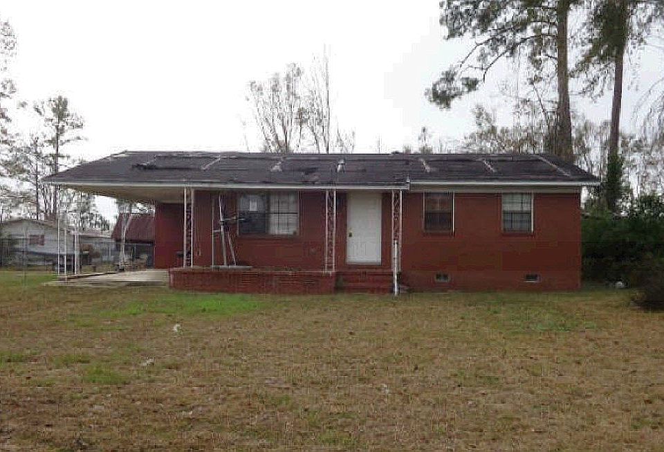 1st image of 2939 Hillcrest St