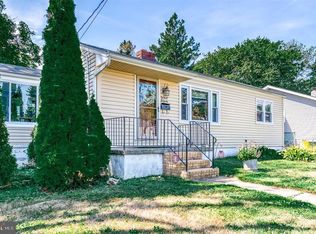 14 Conover Ave, Ewing, NJ 08638
