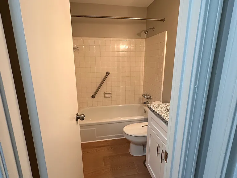 102 Briarview Cir — Photo 7