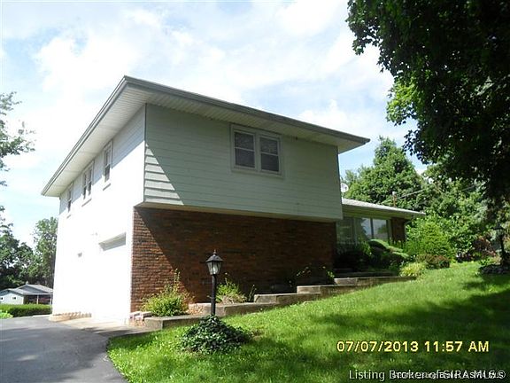 2nd image of 700 E Old State  Road 60 E