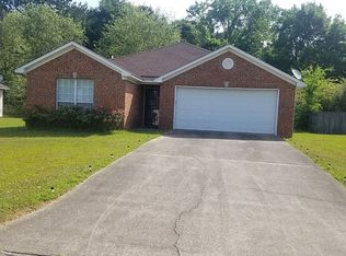 4251 Candle Brook Ln, Bessemer, AL 35022
