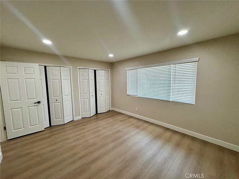 357 N Vermont Ave — Photo 8