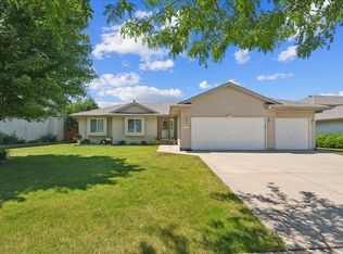 1317 Gilray Dr, Joliet, IL 60431