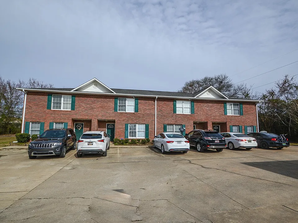 147 Harmon Dr #G