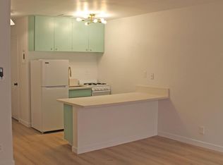 114 S Gramercy Pl #102, Los Angeles, CA 90004