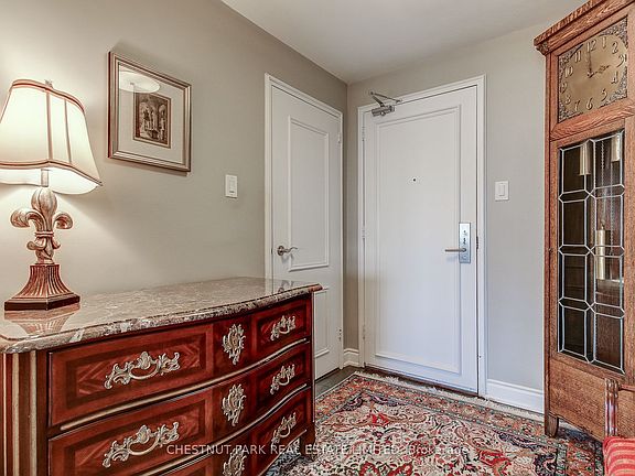 3rd image of 1400 Dixie Rd #1410