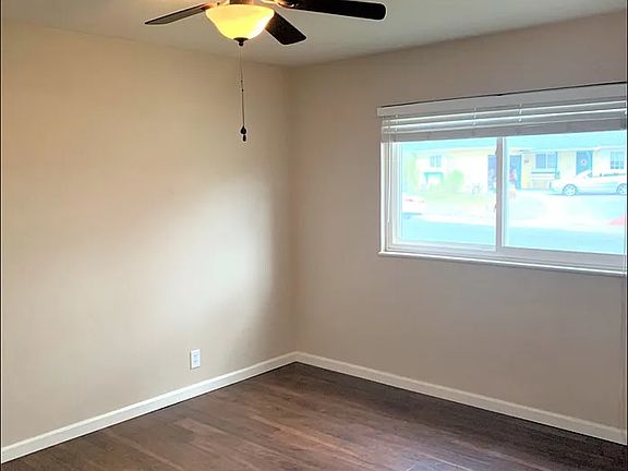 4th image of 1309 Gerry Way