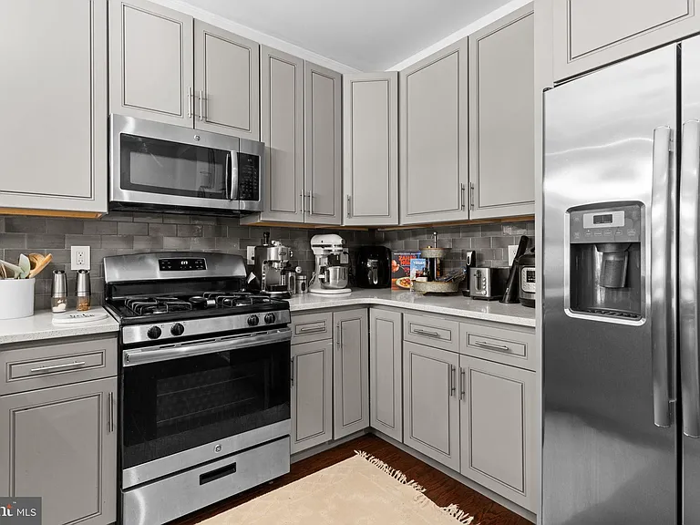 1506 N 7th St #1 — Photo 11