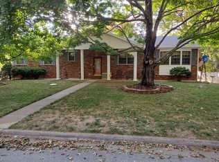 5115 S Walnut Hill Rd, Springfield, MO 65810