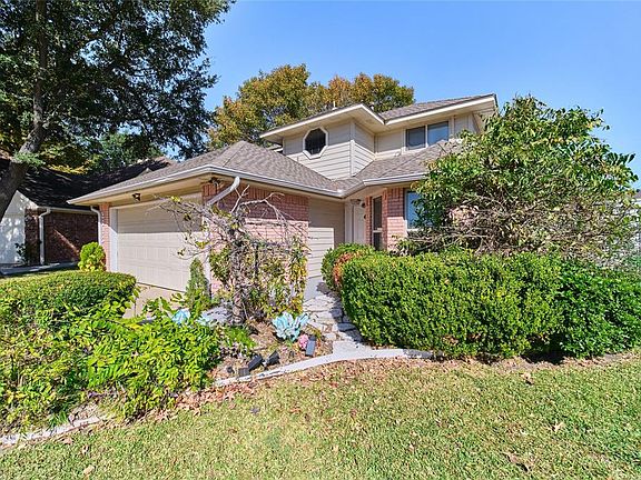 3rd image of 2625 Shalimar Dr