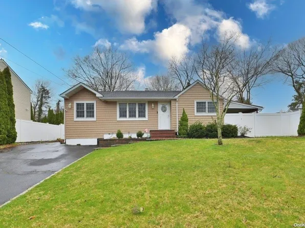 44 Sarah Drive, Lake Grove, NY 11755