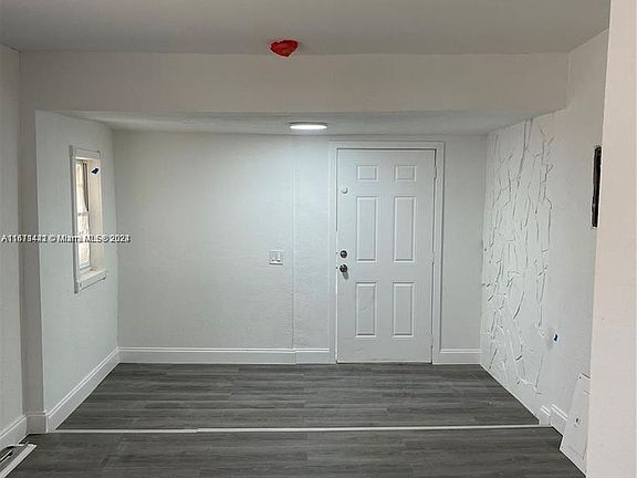 3rd image of 1021 W 33rd St #0