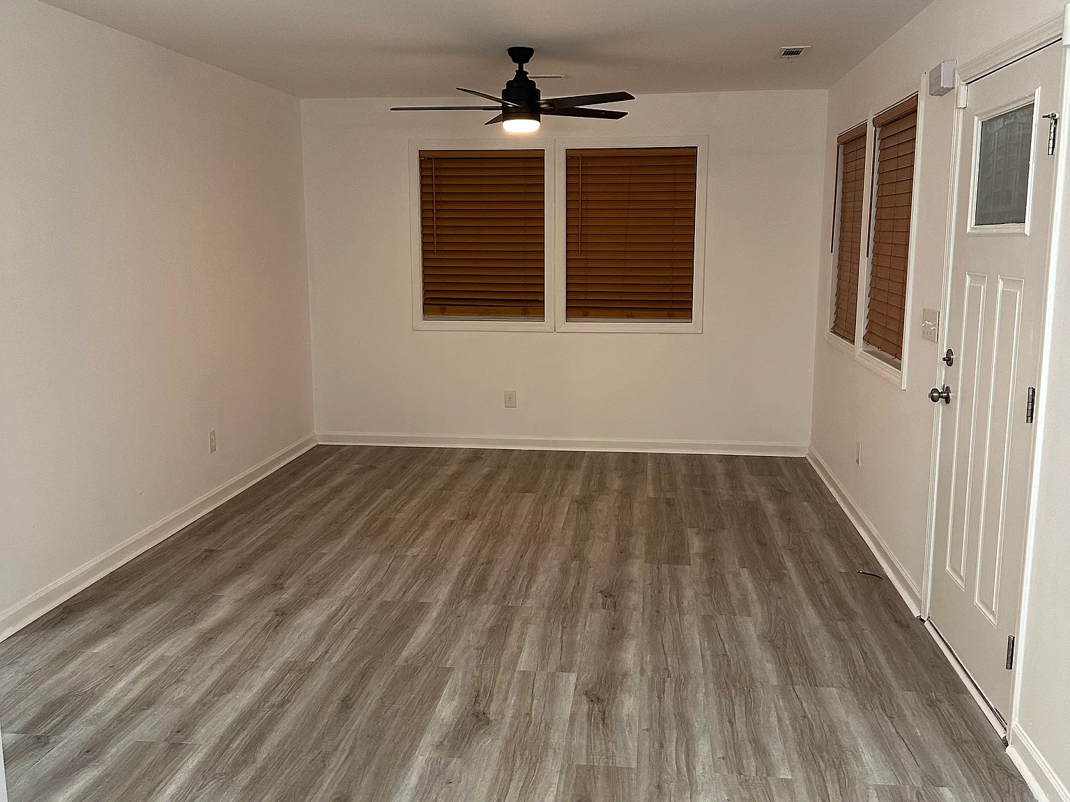 3530 Standing Stone Dr — Photo 2