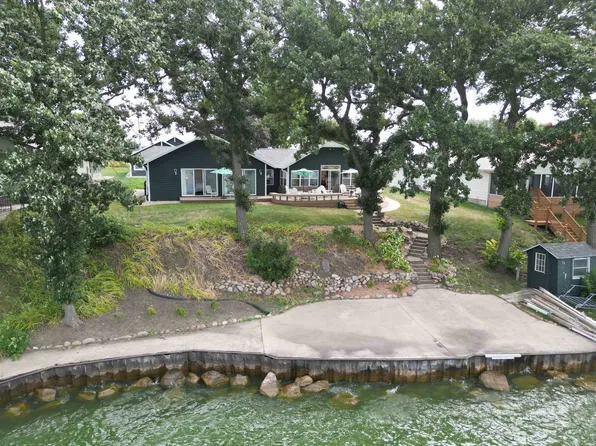 12915 253rd Ave, Orleans, IA 51360