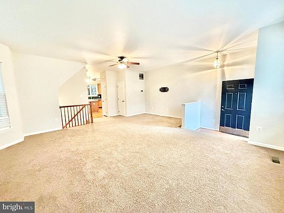 3rd image of 6642 Patent Parish Ln