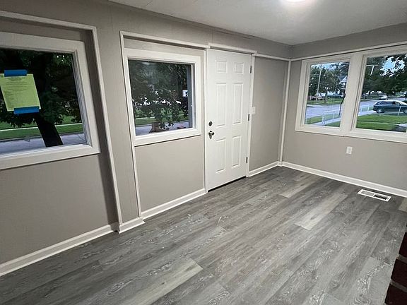 2nd image of 188 Rapid St