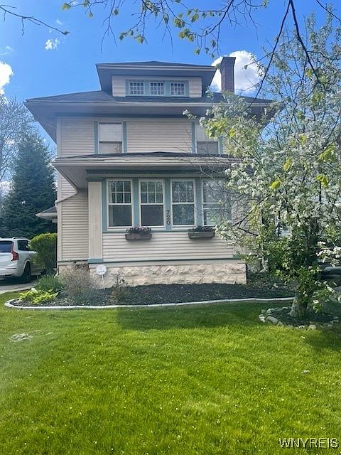 1st image of 720 Parkside Ave