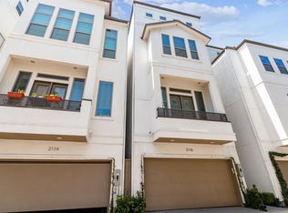 2116 Radcliffe St, Houston, TX 77007