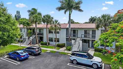 3275 Frederick Blvd #17U Photo 1