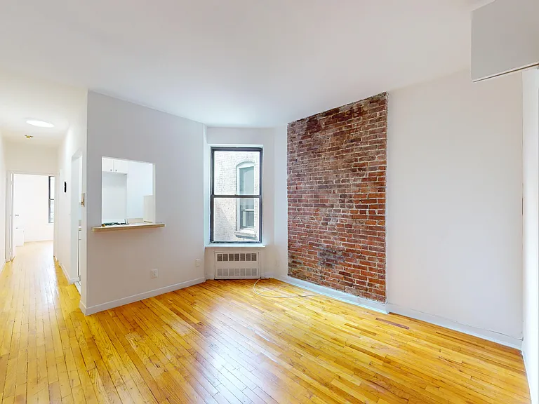 214 E 85th St #5D — Photo 3
