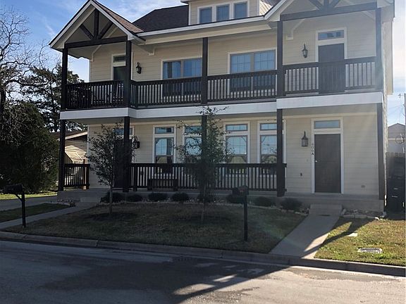 2nd image of 406A Poplar St