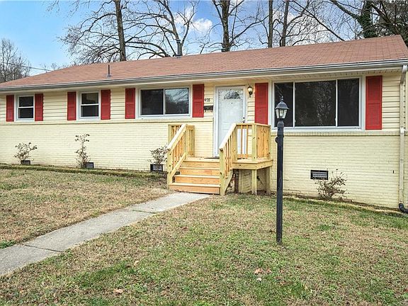 3rd image of 478 Reservoir Hgt St