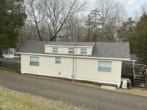 3rd image of 2288 State Line Rd #101