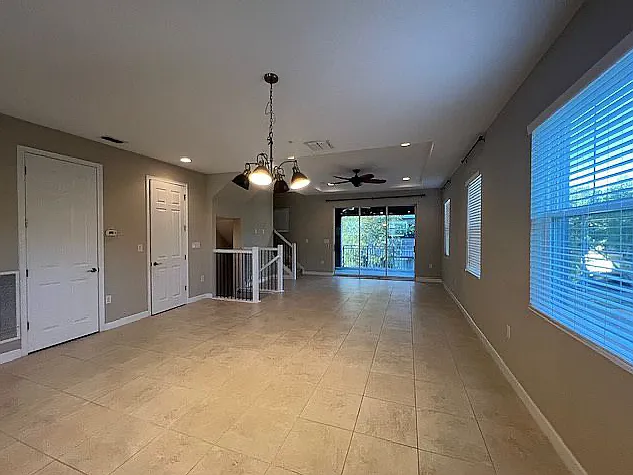 1158 Bolton Pl — Photo 6
