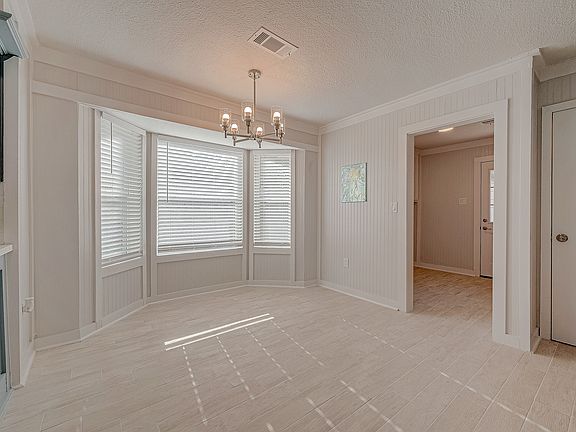 4th image of 12014 Moorcreek Dr