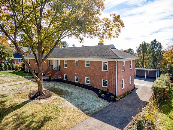 3rd image of 1114 Kentwood Dr