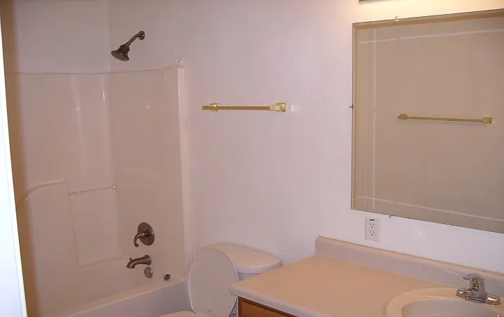 1817 Hairston St #1817 — Photo 3