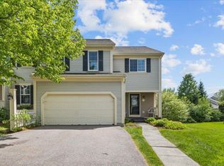 11 Cardinal Ln, Essex Jct, VT 05452