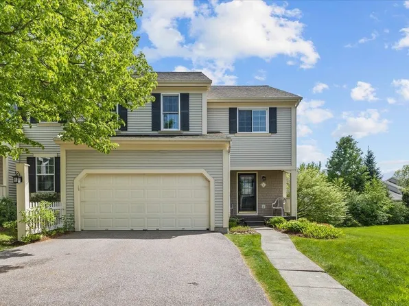 11 Cardinal Lane, Essex, VT 05452