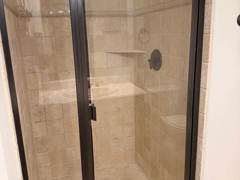 2320 Stutz Dr — Photo 17
