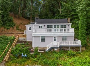 15 Hillcrest Rd, Wrentham, MA 02093