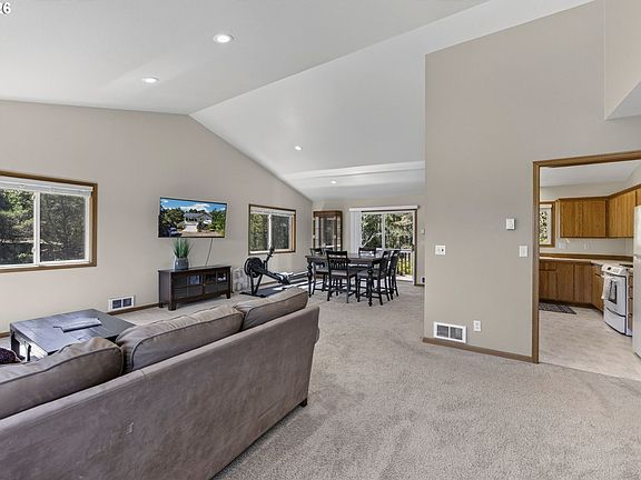 5th image of 88548 Nautilus Ct