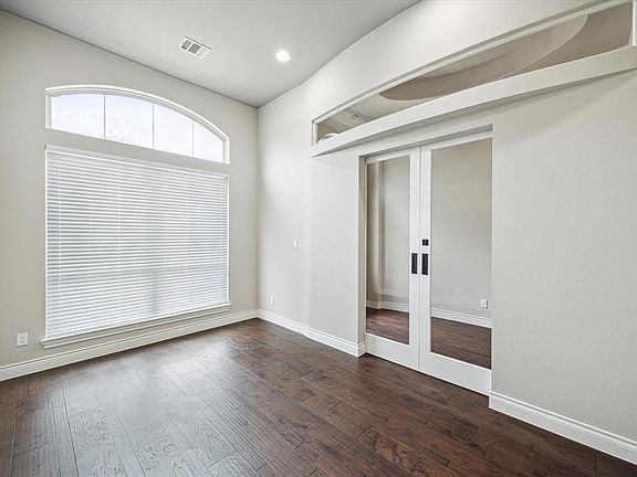 4th image of 11606 Magnolia Crest Cove Ct