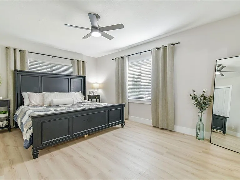 3922 Fontainebleau Dr — Photo 23