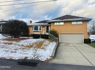 438 Samuel St, Johnstown, PA 15906