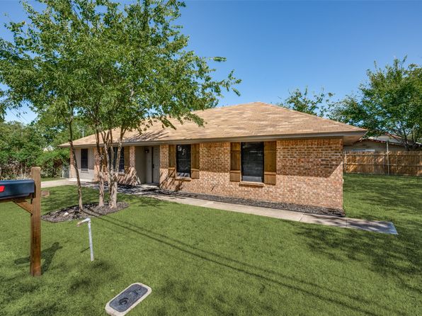212 S 7th St, Sanger, TX 76266